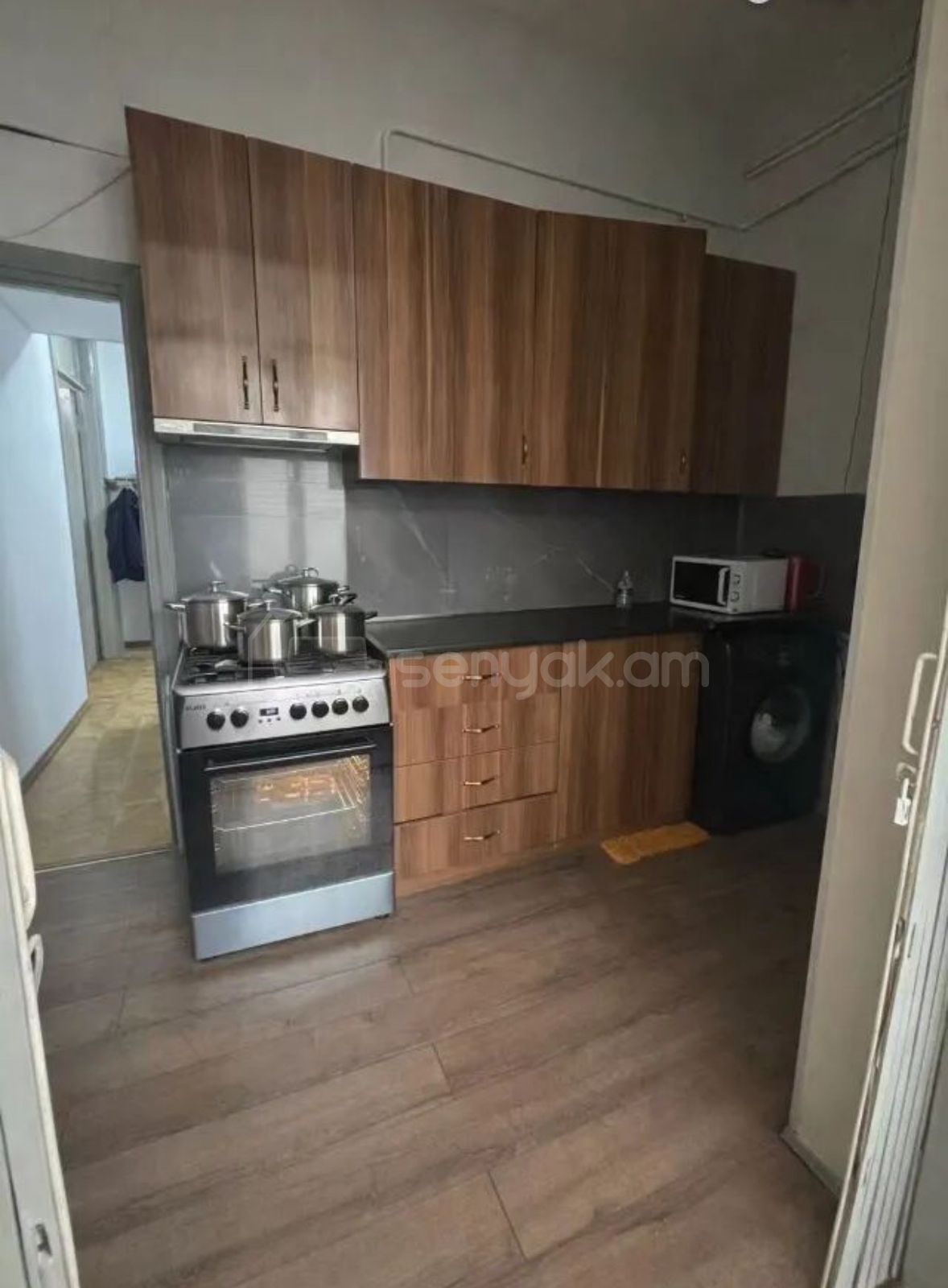 3 Սենյականոց Բնակարան, 71քմ, 2/5 հարկ, Կապիտալ Վերանորոգված, Կահավորված, Արևկող