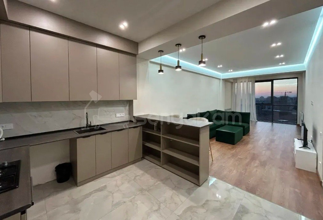 2 Սենյականոց Բնակարան Նորակառույցում, 74քմ, 15/18 հարկ, Դիզայներական Վերանորոգված, Կահավորված, Արևկող