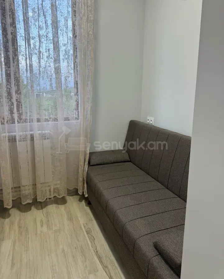 2 Սենյականոց Բնակարան, 50քմ, 7/9 հարկ, Նորմալ Վիճակում, Կահավորված