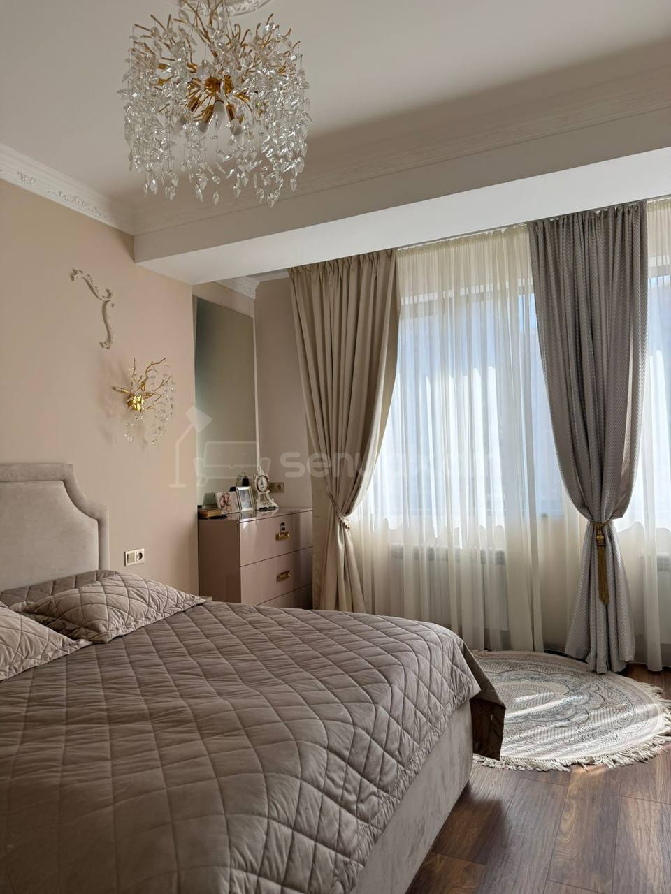 4 Սենյականոց Բնակարան Նորակառույցում, 100քմ, 3/16 հարկ, Դիզայներական Վերանորոգված