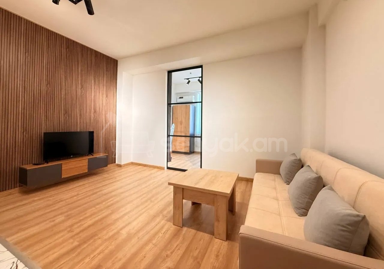 2 Սենյականոց Բնակարան Նորակառույցում, 35քմ, 10/16 հարկ, Դիզայներական Վերանորոգված