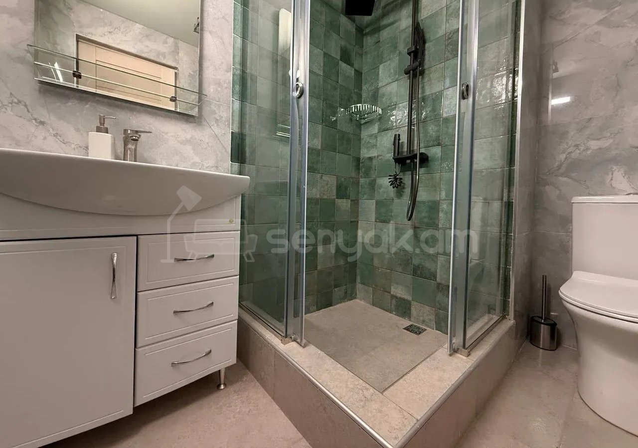 2 Սենյականոց Բնակարան Նորակառույցում, 35քմ, 10/16 հարկ, Դիզայներական Վերանորոգված