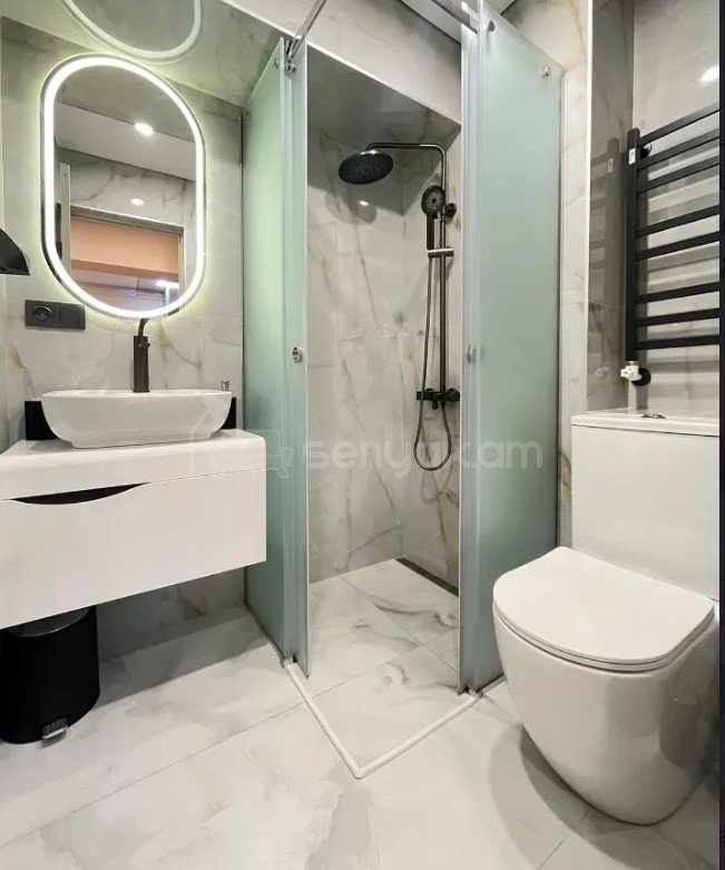 2 Սենյականոց Բնակարան, 40քմ, 2/9 հարկ, Կապիտալ Վերանորոգված, Կահավորված