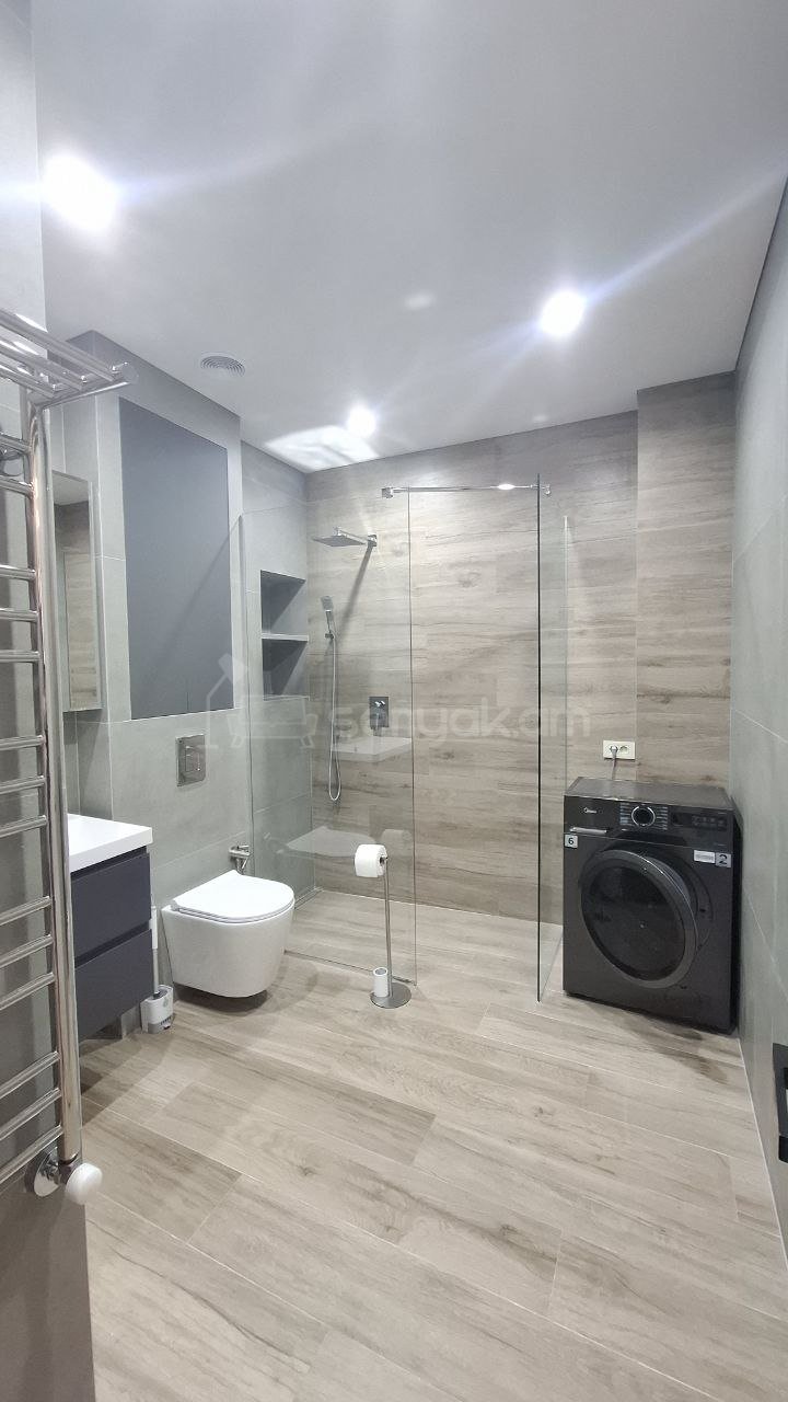 3 Սենյականոց Բնակարան Նորակառույցում, 72քմ, 8/18 հարկ, Կապիտալ Վերանորոգված, Կահավորված