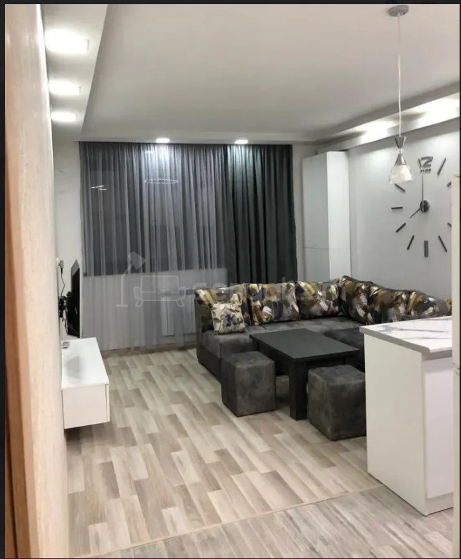 2 Սենյականոց Բնակարան, 57քմ, 6/9 հարկ, Կապիտալ Վերանորոգված, Կահավորված