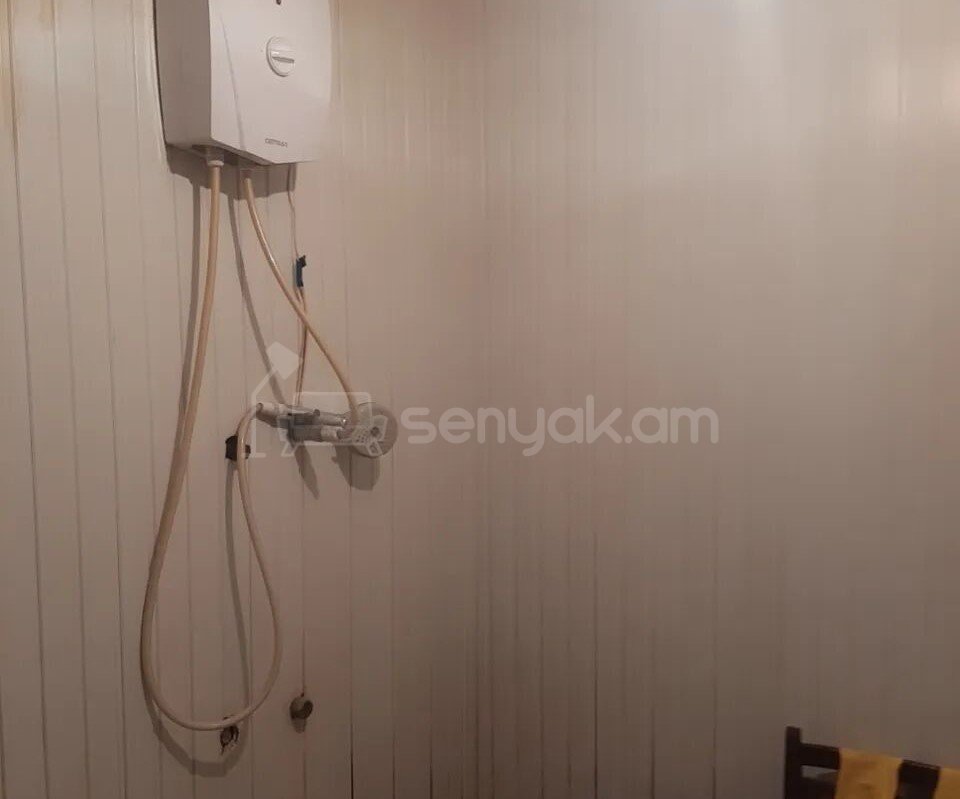 1 Սենյականոց Բնակարան, 51քմ, 1/9 հարկ, Պետական Վիճակում