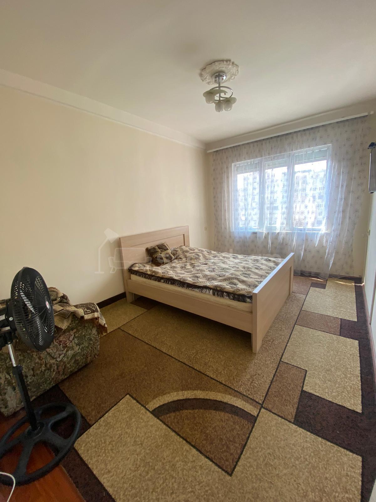 3 Սենյականոց Բնակարան, 90քմ, 3/9 հարկ, Կապիտալ Վերանորոգված, Կահավորված, Արևկող