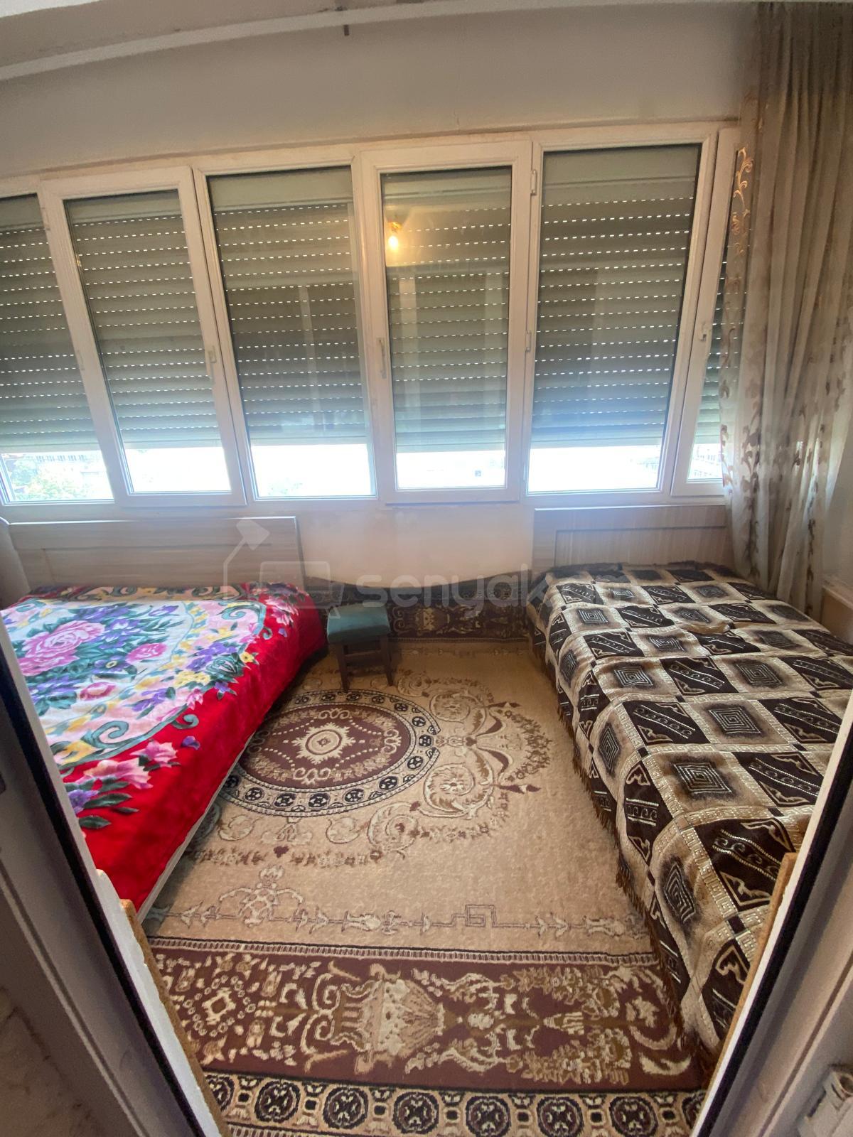 3 Սենյականոց Բնակարան, 90քմ, 3/9 հարկ, Կապիտալ Վերանորոգված, Կահավորված, Արևկող