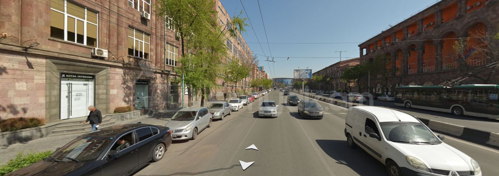 2 Սենյականոց Բնակարան Քարե Շենքում, 6քմ, 2/8 հարկ, Պետական Վիճակում