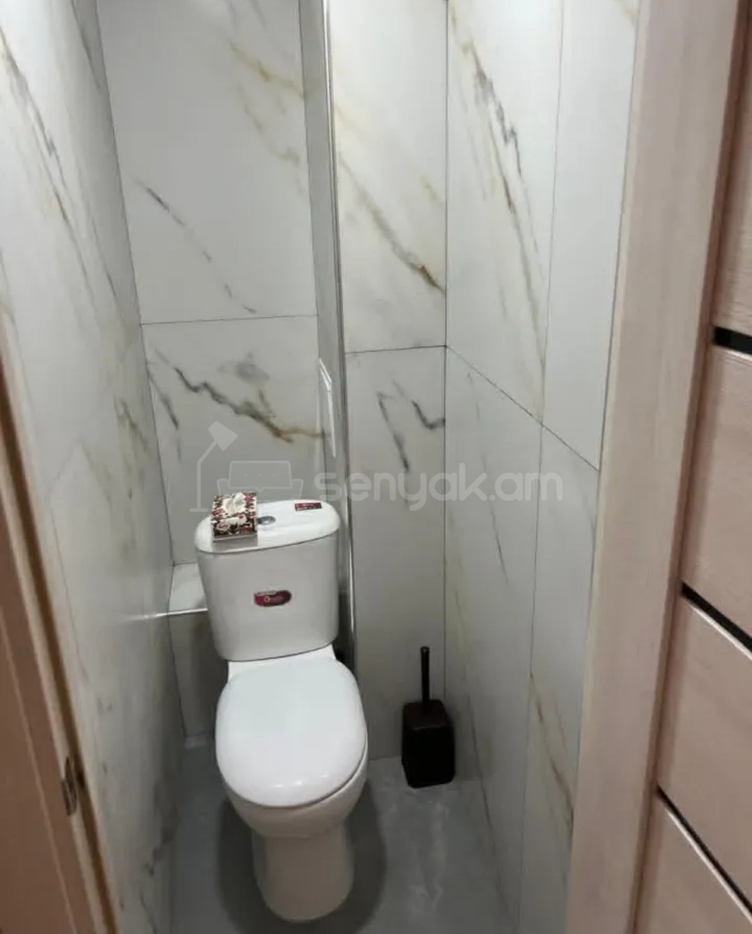 3 Սենյականոց Բնակարան, 64քմ, 8/9 հարկ, Նորմալ Վիճակում, Կահավորված, Արևկող