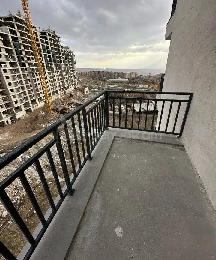 3 Սենյականոց Բնակարան Նորակառույցում, 80քմ, 10/16 հարկ, Զրոյական Վիճակում