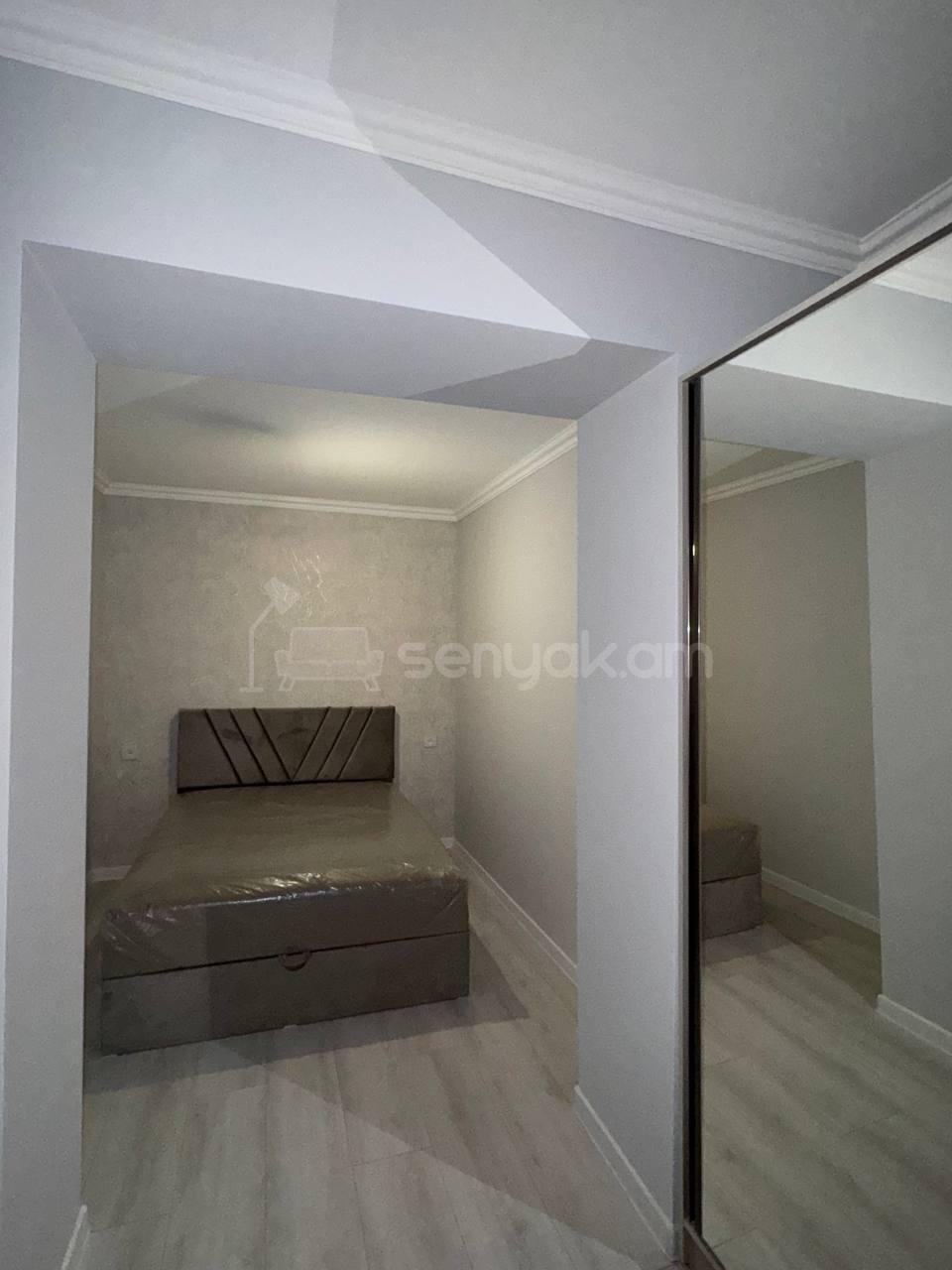 2 Սենյականոց Բնակարան Քարե Շենքում, 50քմ, 2/5 հարկ, Կապիտալ Վերանորոգված, Կահավորված, Արևկող