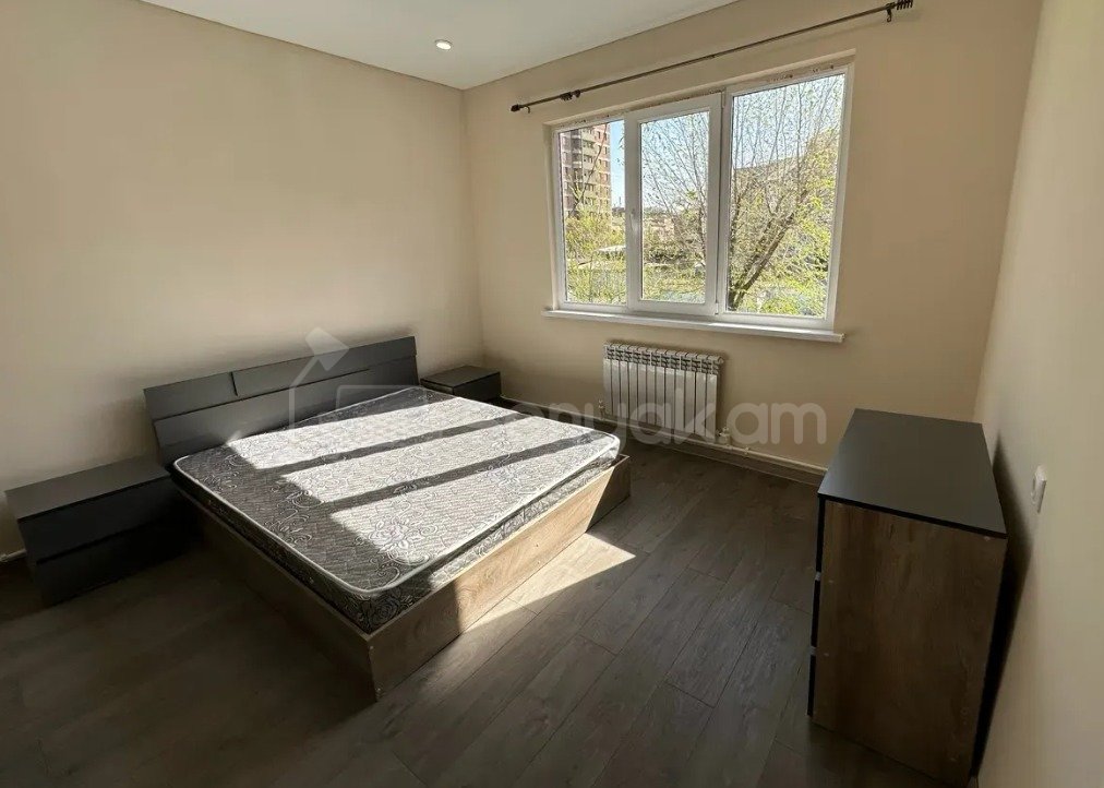 3 Սենյականոց Բնակարան, 75քմ, 3/3 հարկ, Կապիտալ Վերանորոգված, Կահավորված, Արևկող