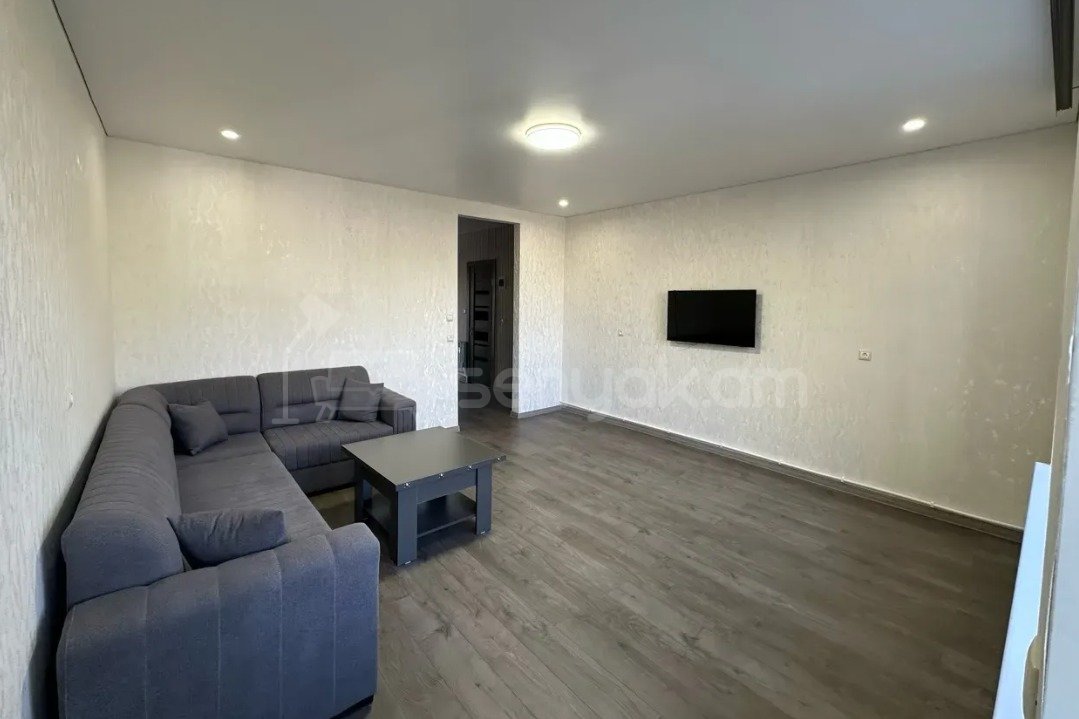 3 Սենյականոց Բնակարան, 75քմ, 3/3 հարկ, Կապիտալ Վերանորոգված, Կահավորված, Արևկող