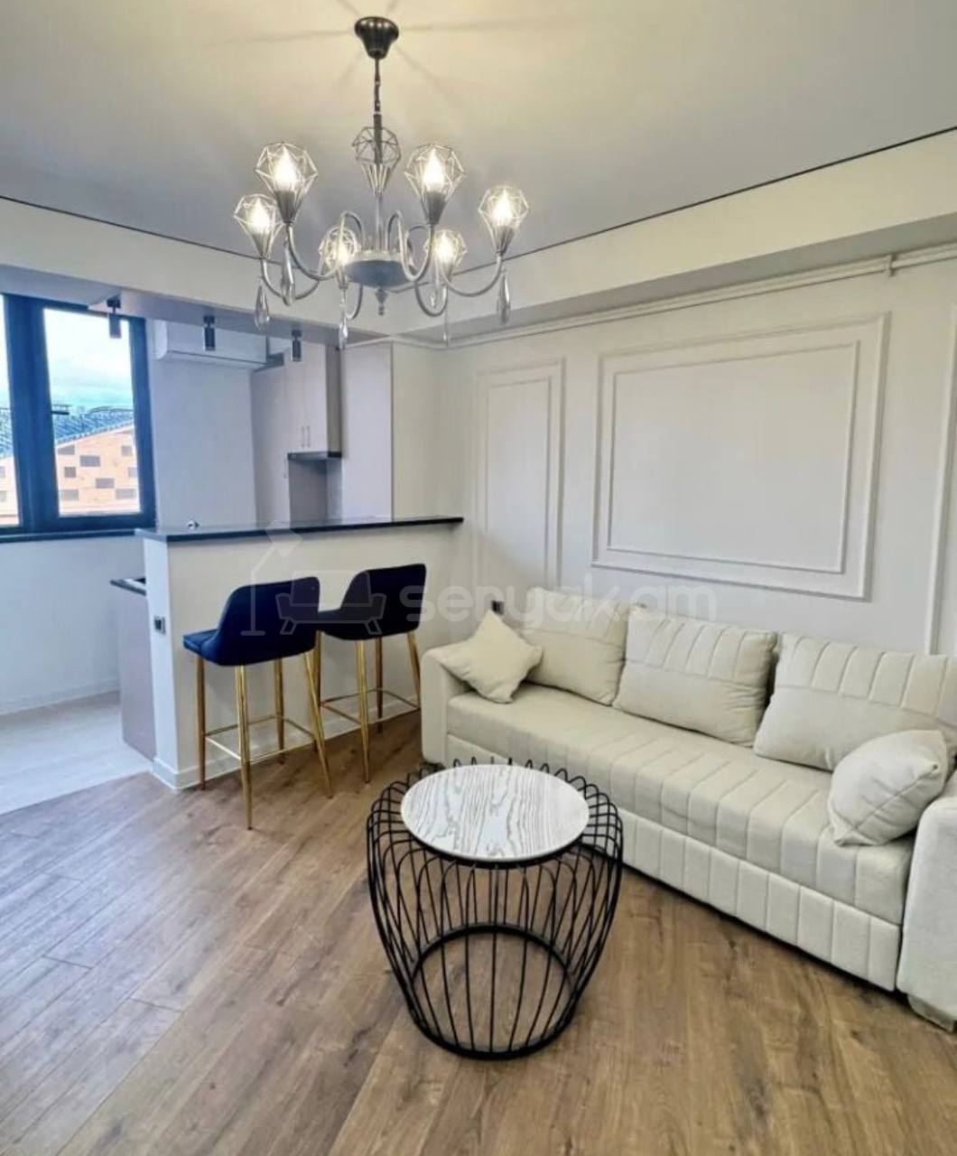 2 Սենյականոց Բնակարան, 43քմ, 8/9 հարկ, Կապիտալ Վերանորոգված