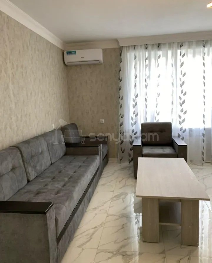 2 Սենյականոց Բնակարան Քարե Շենքում, 60քմ, 4/5 հարկ, Դիզայներական Վերանորոգված, Կահավորված