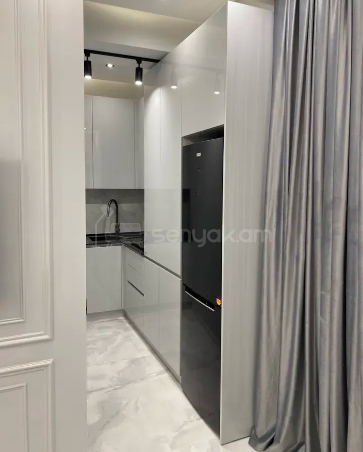 2 Սենյականոց Բնակարան Նորակառույցում, 40քմ, 2/16 հարկ, Դիզայներական Վերանորոգված