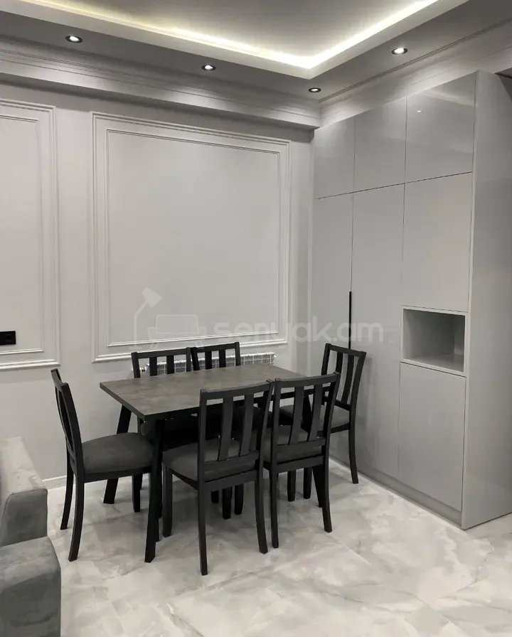 2 Սենյականոց Բնակարան Նորակառույցում, 40քմ, 2/16 հարկ, Դիզայներական Վերանորոգված