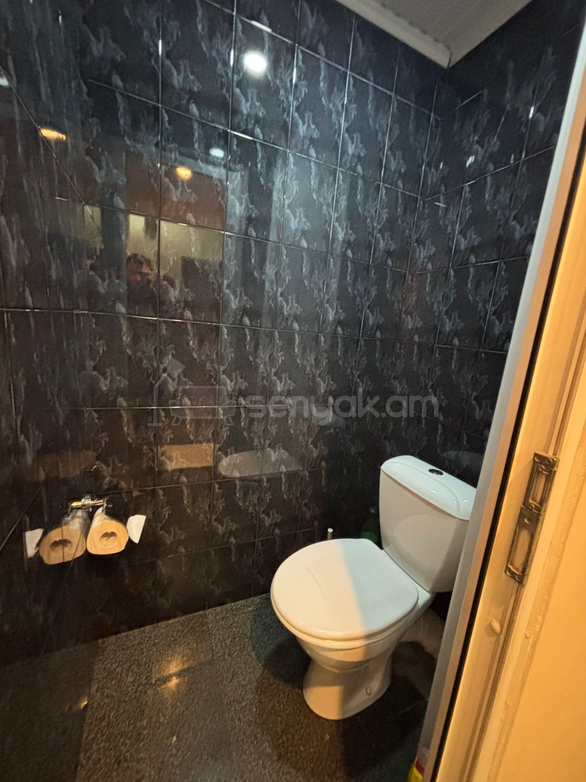 4 Սենյականոց Բնակարան, 93քմ, 6/9 հարկ, Կապիտալ Վերանորոգված