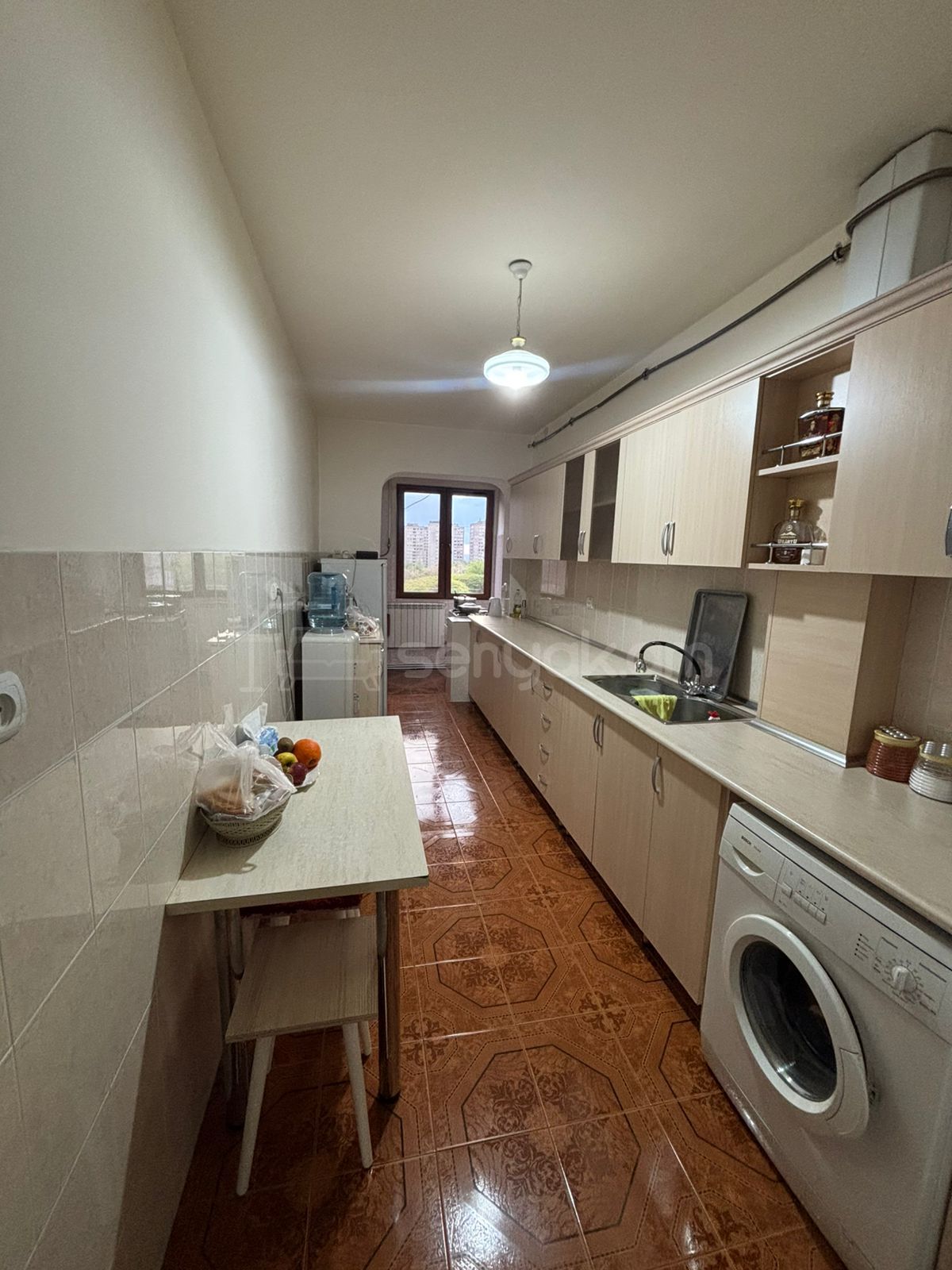 4 Սենյականոց Բնակարան, 93քմ, 6/9 հարկ, Կապիտալ Վերանորոգված