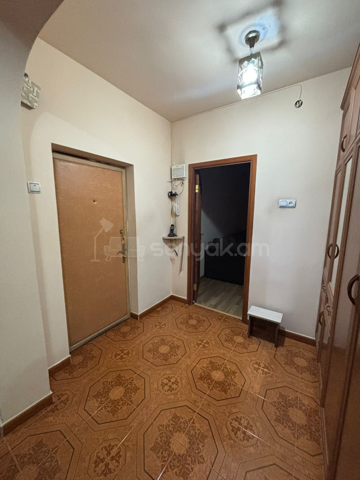 4 Սենյականոց Բնակարան, 93քմ, 6/9 հարկ, Կապիտալ Վերանորոգված