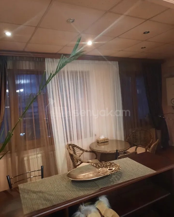 2 Սենյականոց Բնակարան, 65քմ, 9/9 հարկ, Նորմալ Վիճակում, Կահավորված