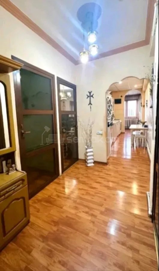 2 Սենյականոց Բնակարան, 65քմ, 9/9 հարկ, Նորմալ Վիճակում, Կահավորված