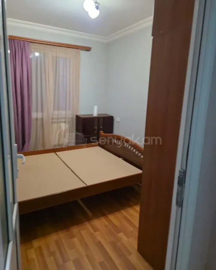 3 Սենյականոց Բնակարան, 80քմ, 2/9 հարկ, Նորմալ Վիճակում, Կահավորված