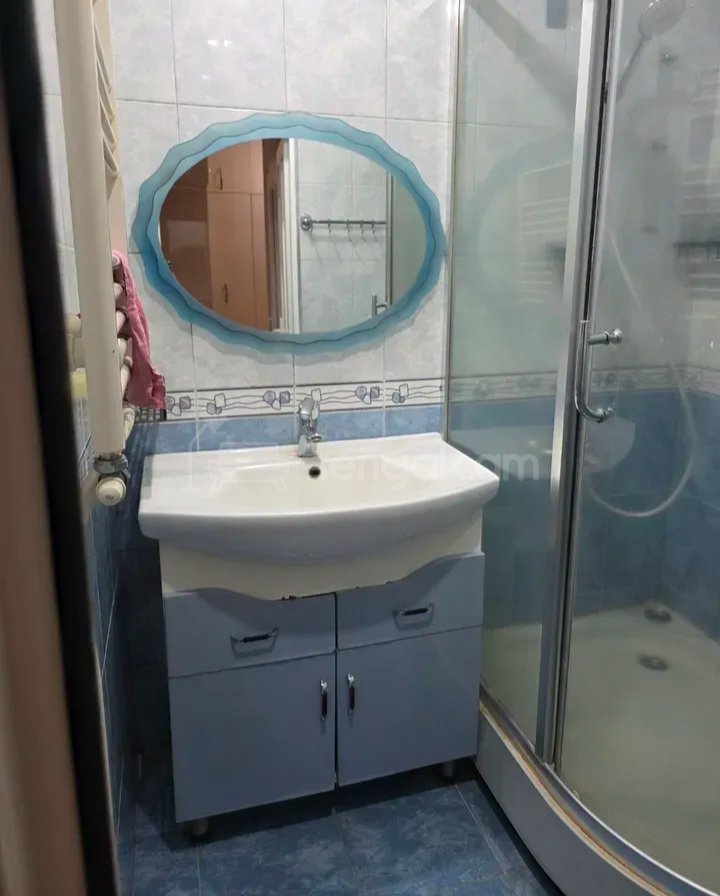 3 Սենյականոց Բնակարան, 80քմ, 2/9 հարկ, Նորմալ Վիճակում, Կահավորված