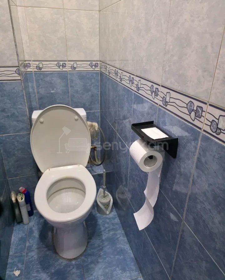 3 Սենյականոց Բնակարան, 80քմ, 2/9 հարկ, Նորմալ Վիճակում, Կահավորված