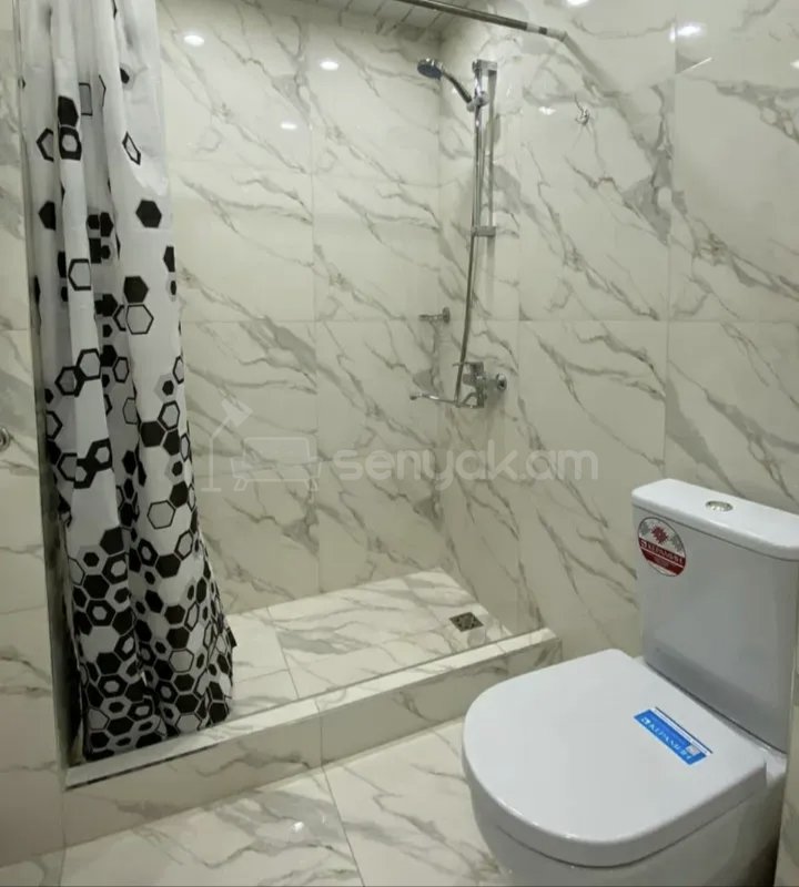 2 Սենյականոց Բնակարան Քարե Շենքում, 46քմ, 2/5 հարկ, Կապիտալ Վերանորոգված, Կահավորված