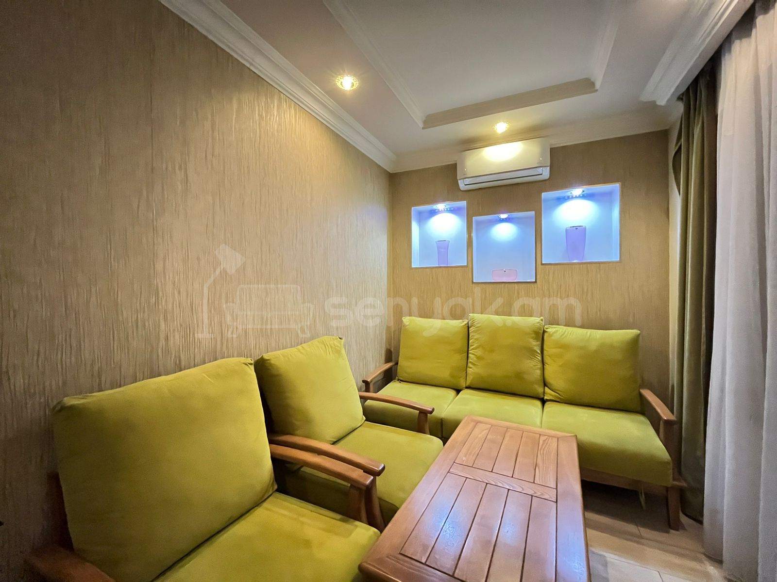 2 Սենյականոց Բնակարան Քարե Շենքում, 60քմ, 4/5 հարկ, Կապիտալ Վերանորոգված, Կահավորված, Արևկող