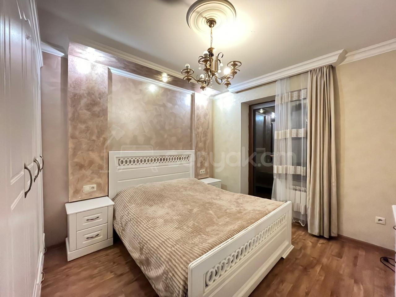 2 Սենյականոց Բնակարան Քարե Շենքում, 60քմ, 4/5 հարկ, Կապիտալ Վերանորոգված, Կահավորված, Արևկող