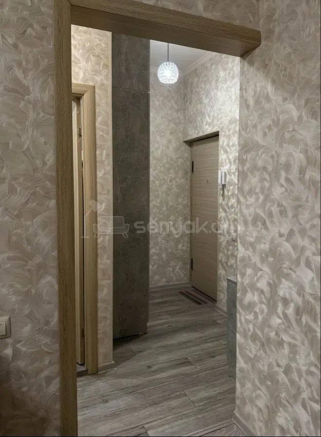 2 Սենյականոց Բնակարան, 37քմ, 8/9 հարկ, Կապիտալ Վերանորոգված