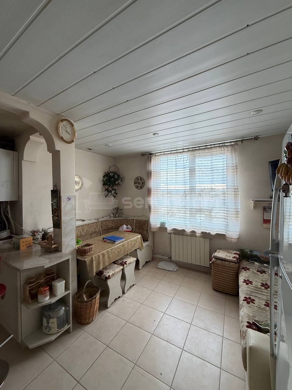 3 Սենյականոց Բնակարան Քարե Շենքում, 81քմ, 5/5 հարկ, Նորմալ Վիճակում