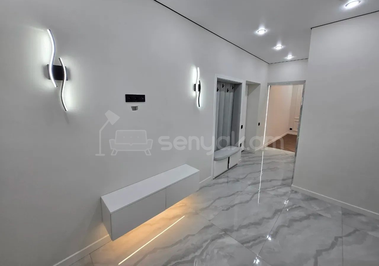 3 Սենյականոց Բնակարան Քարե Շենքում, 61քմ, 4/5 հարկ, Կապիտալ Վերանորոգված