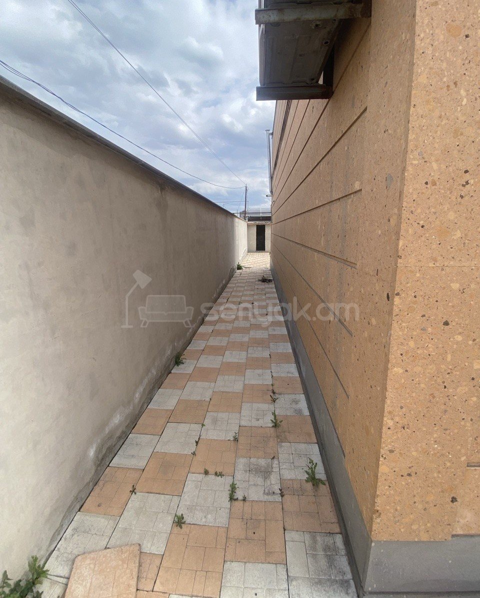 3 Սենյականոց Սեփական Տուն, 100քմ, Կապիտալ Վերանորոգված