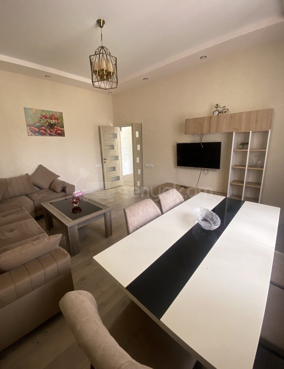 3 Սենյականոց Սեփական Տուն, 100քմ, Կապիտալ Վերանորոգված