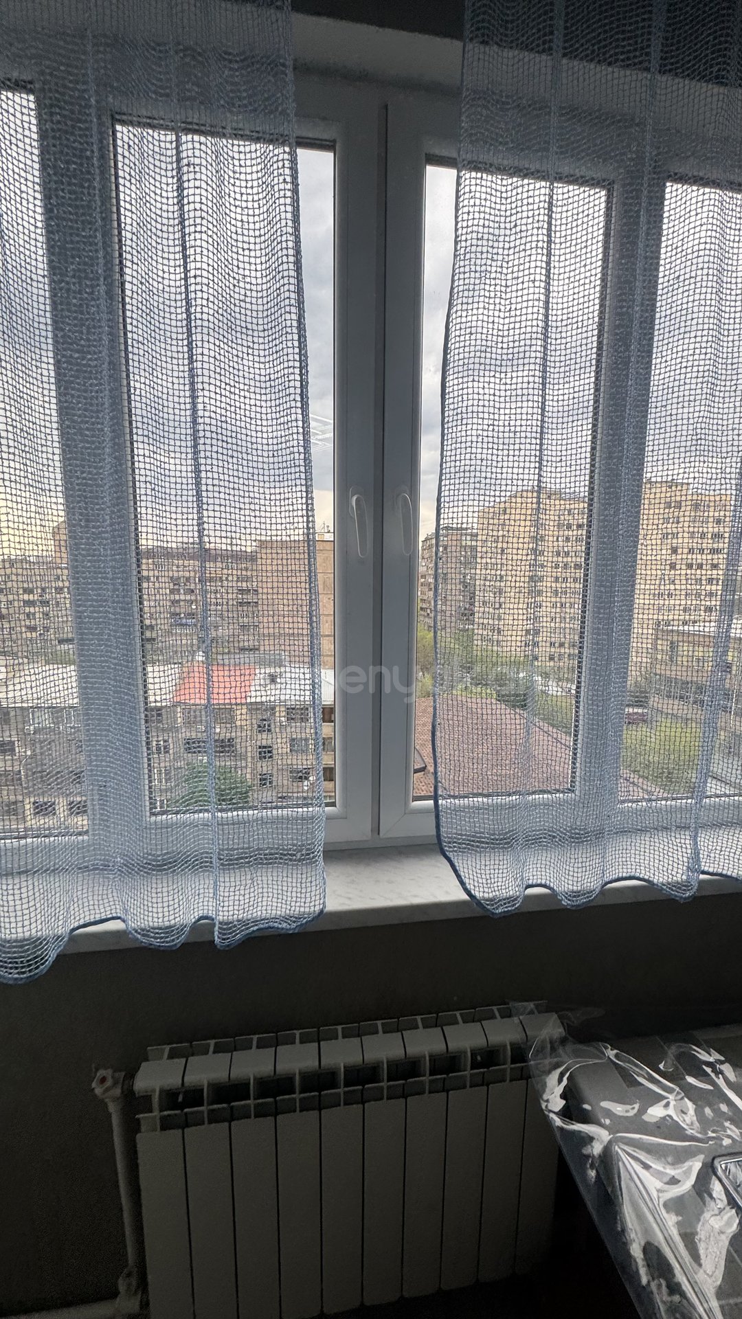 3 Սենյականոց Բնակարան, 87քմ, 9/10 հարկ, Նորմալ Վիճակում