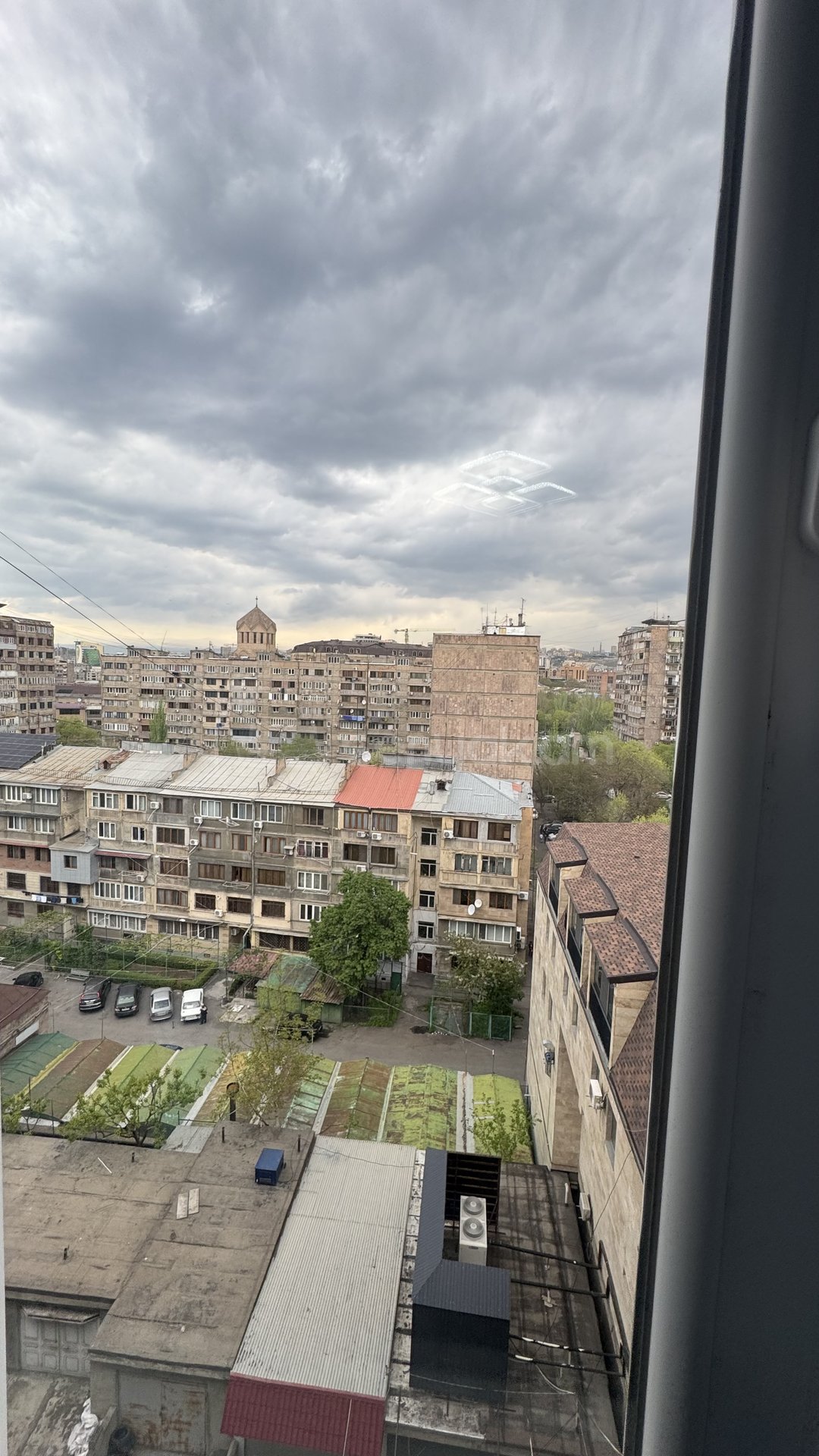 3 Սենյականոց Բնակարան, 87քմ, 9/10 հարկ, Նորմալ Վիճակում