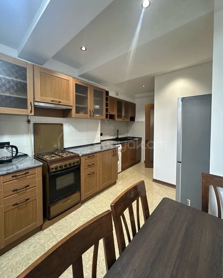 2 Սենյականոց Բնակարան, 50քմ, 2/9 հարկ, Կապիտալ Վերանորոգված, Կահավորված, Արևկող