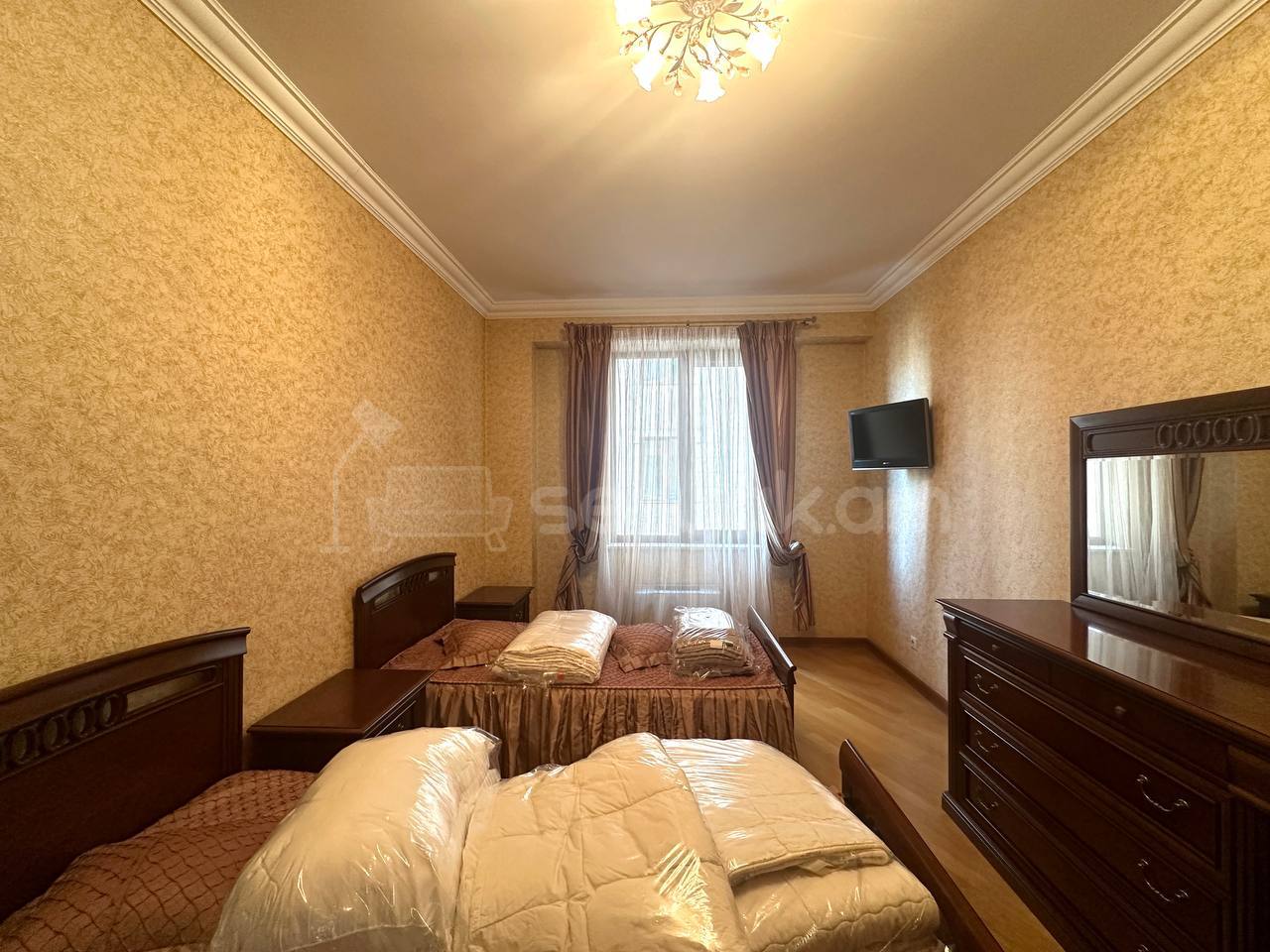 4 Սենյականոց Բնակարան Նորակառույցում, 147քմ, 5/10 հարկ, Կապիտալ Վերանորոգված, Կահավորված