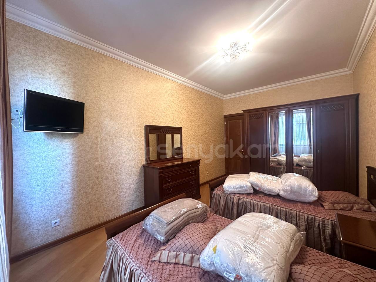 4 Սենյականոց Բնակարան Նորակառույցում, 147քմ, 5/10 հարկ, Կապիտալ Վերանորոգված, Կահավորված