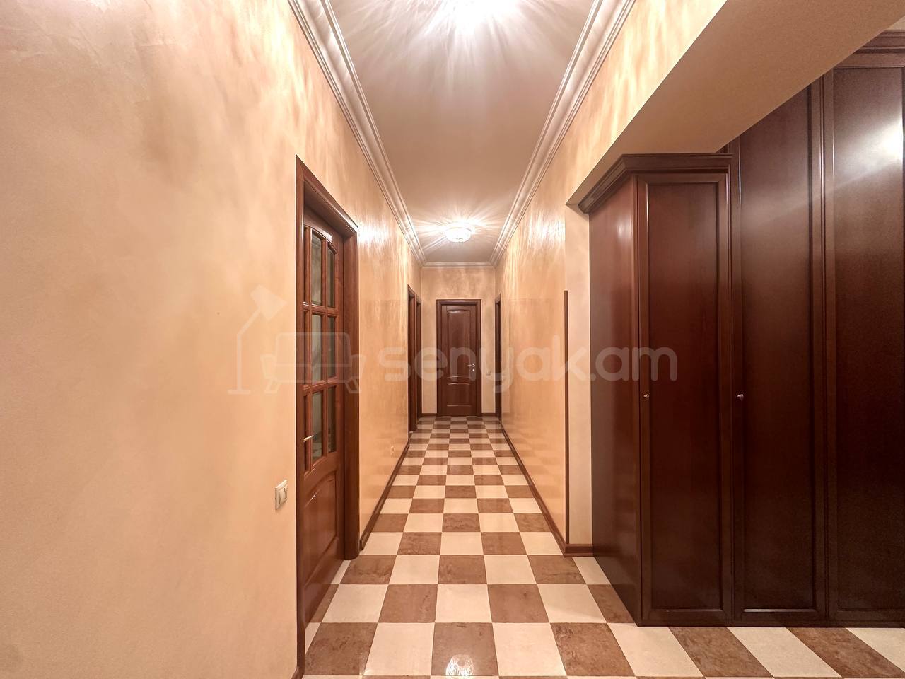 4 Սենյականոց Բնակարան Նորակառույցում, 147քմ, 5/10 հարկ, Կապիտալ Վերանորոգված, Կահավորված