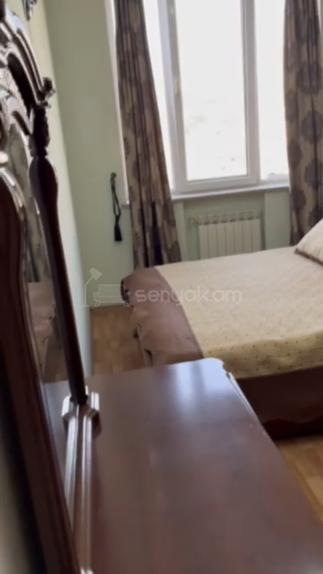 3 Սենյականոց Բնակարան, 80քմ, 9/10 հարկ, Կապիտալ Վերանորոգված, Կահավորված, Արևկող