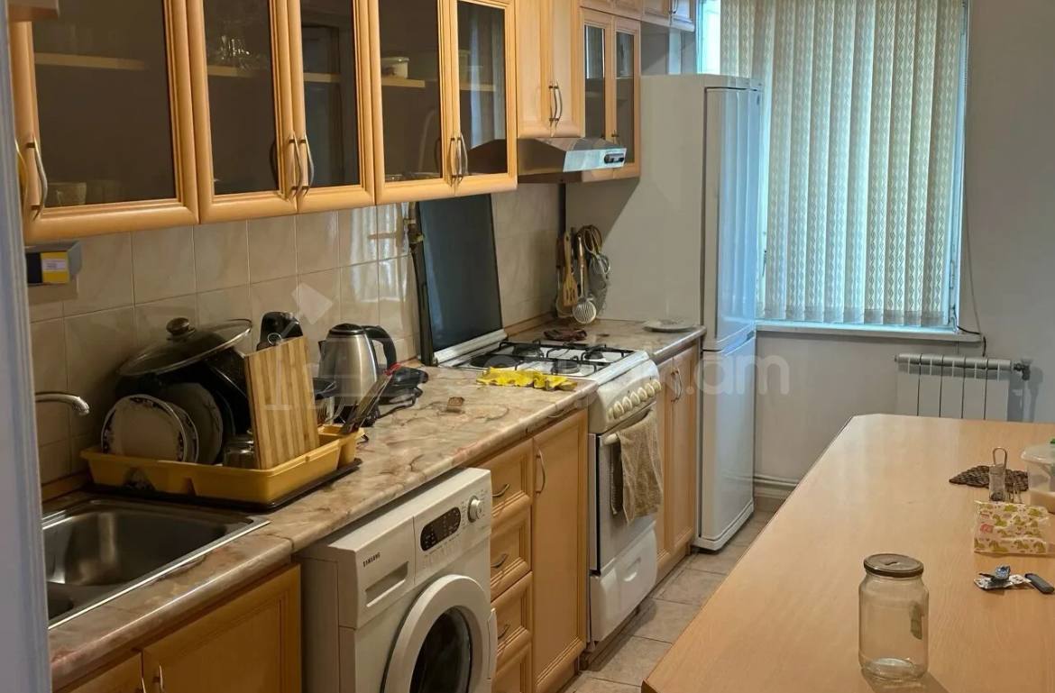 3 Սենյականոց Բնակարան, 78քմ, 2/9 հարկ, Կապիտալ Վերանորոգված, Կահավորված