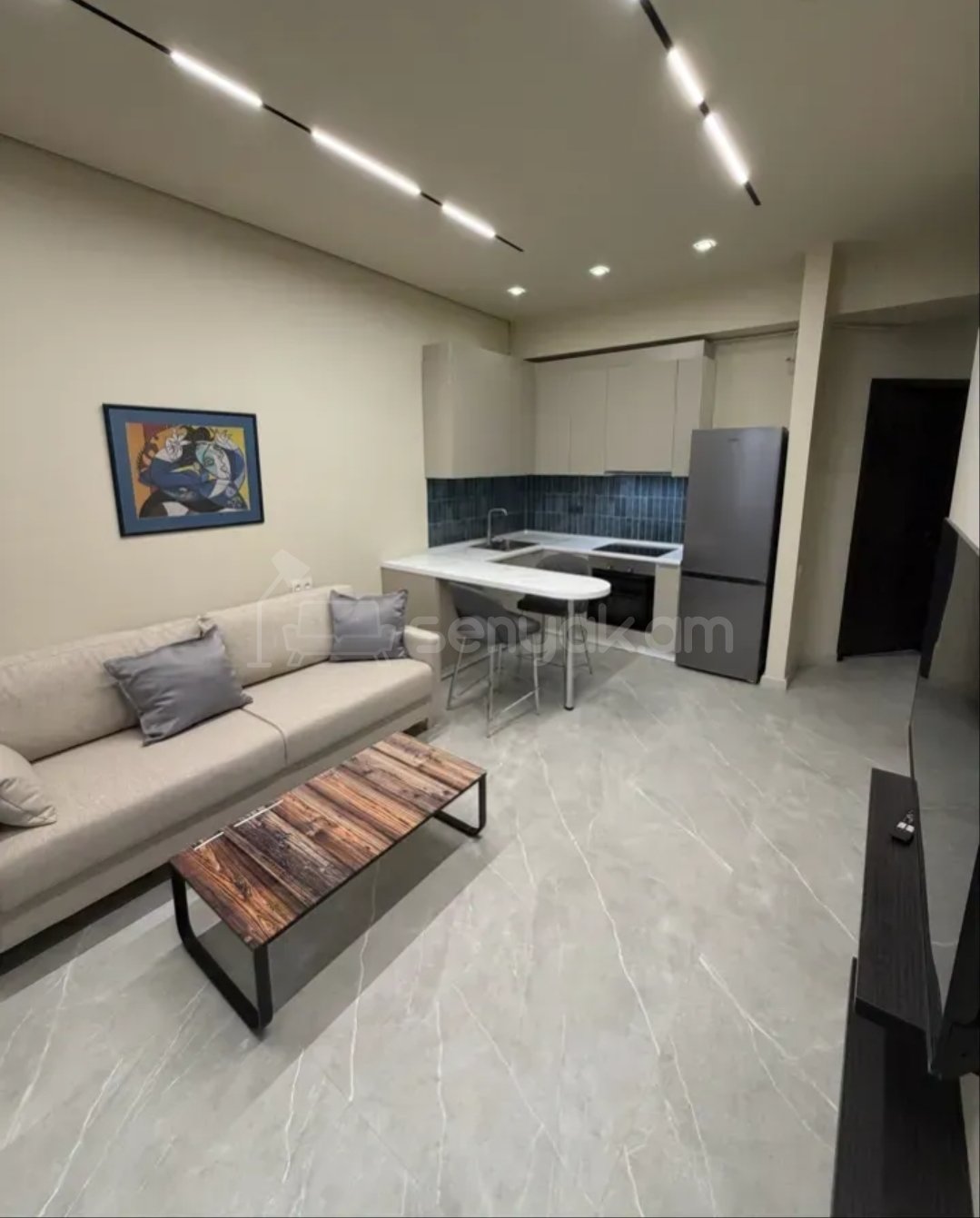 2 Սենյականոց Բնակարան Նորակառույցում, 51քմ, 9/18 հարկ, Կապիտալ Վերանորոգված, Կահավորված, Արևկող