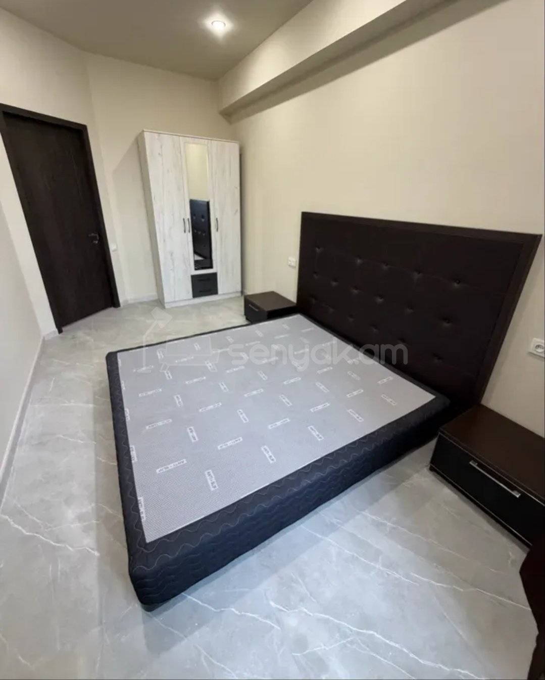 2 Սենյականոց Բնակարան Նորակառույցում, 51քմ, 9/18 հարկ, Կապիտալ Վերանորոգված, Կահավորված, Արևկող