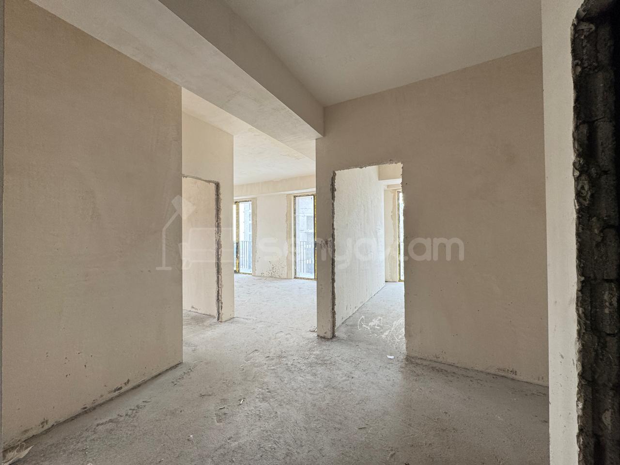 3 Սենյականոց Բնակարան Նորակառույցում, 97քմ, 13/18 հարկ, Զրոյական Վիճակում