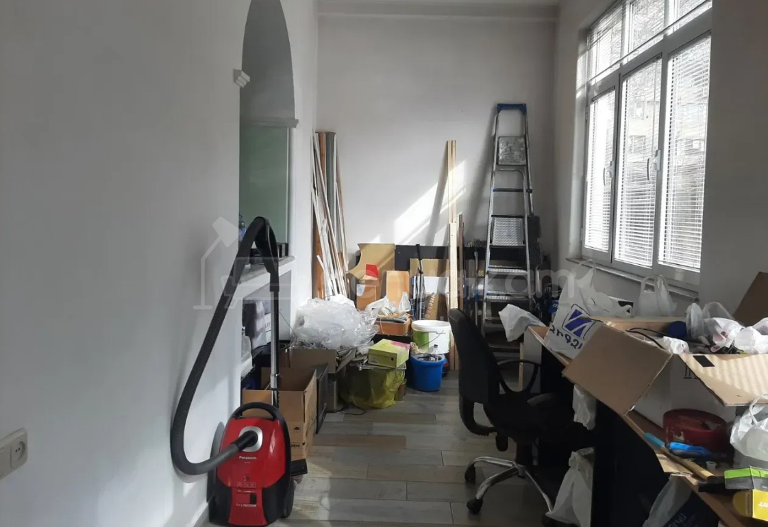 Օֆիսային Տարածք, 200քմ, Կապիտալ Վերանորոգված